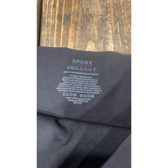 Spanx Black Seamless Leggings - Picture 3 of 3